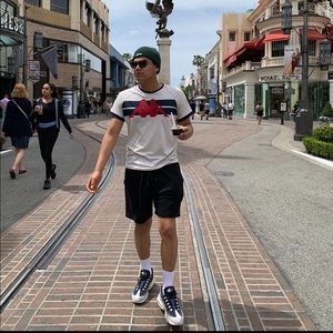 Meet your Posher, Marc